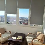 Apartman Deluxe Near Center Double Or Twin Bed Tirana